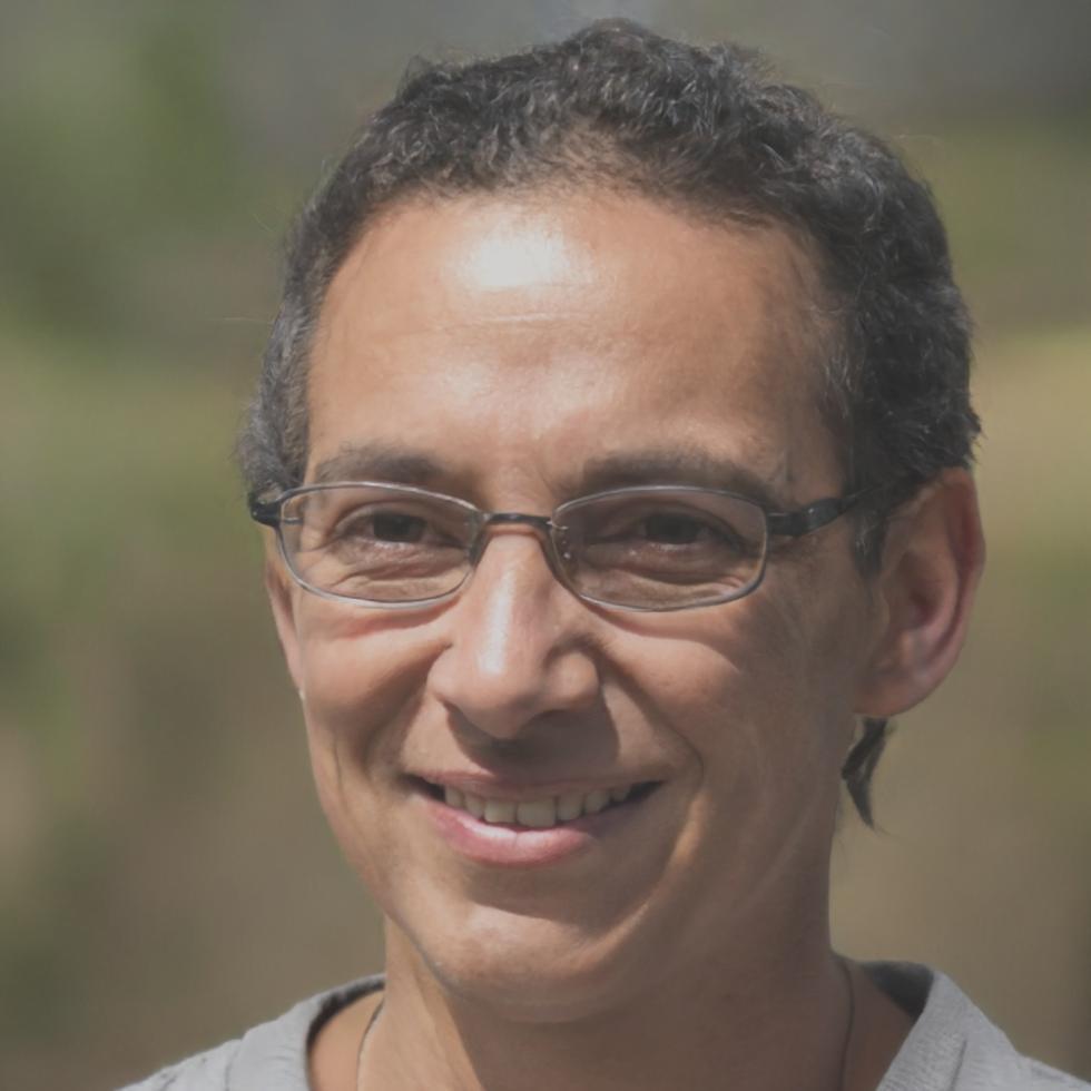 Porträt von Fachexperte Julian Borgmann